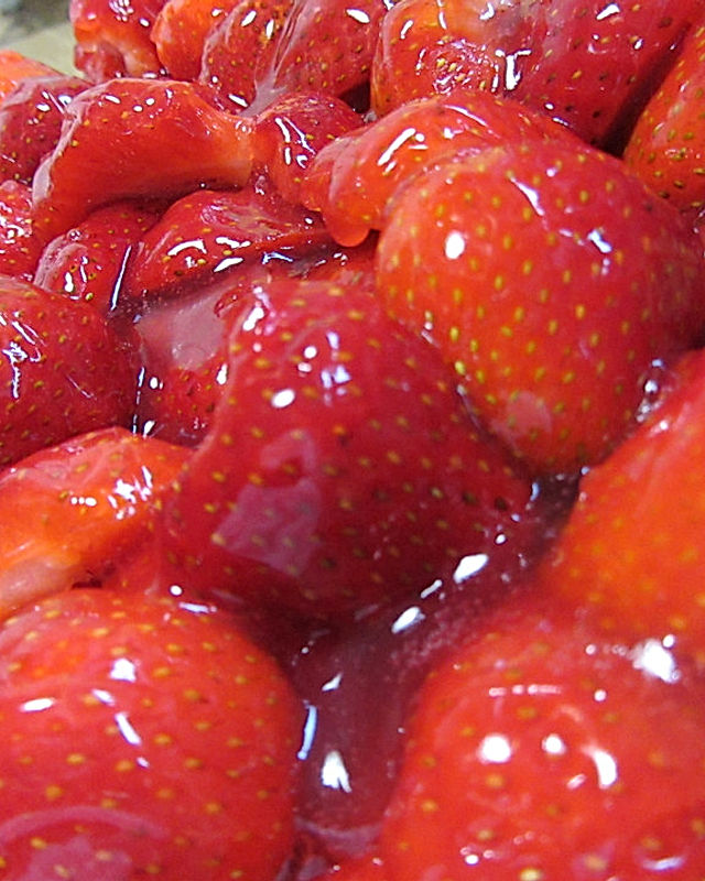 Erdbeer-Tortenguss, rot und fruchtig