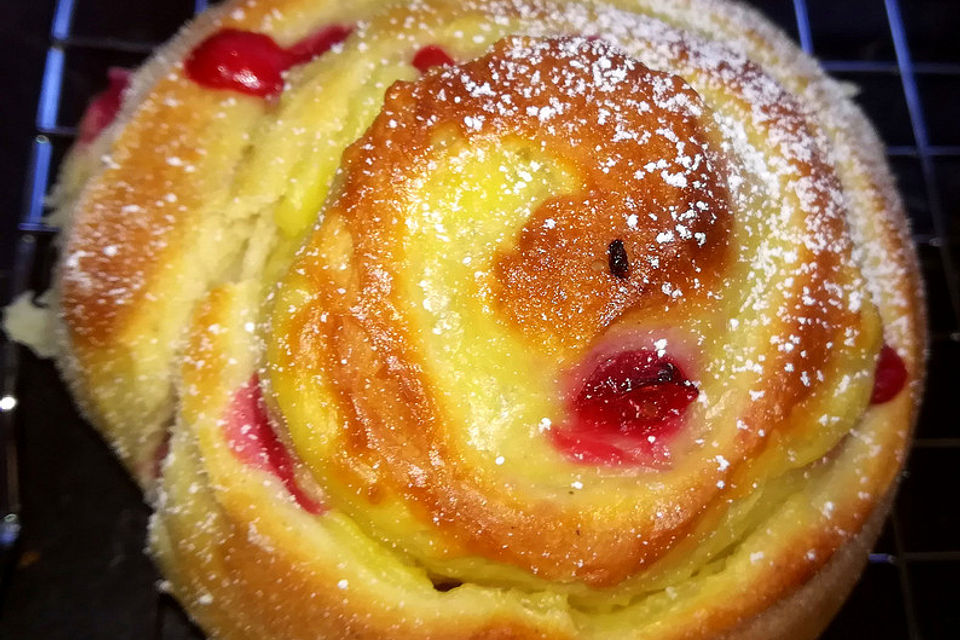 Puddingschnecken mit Johannisbeeren