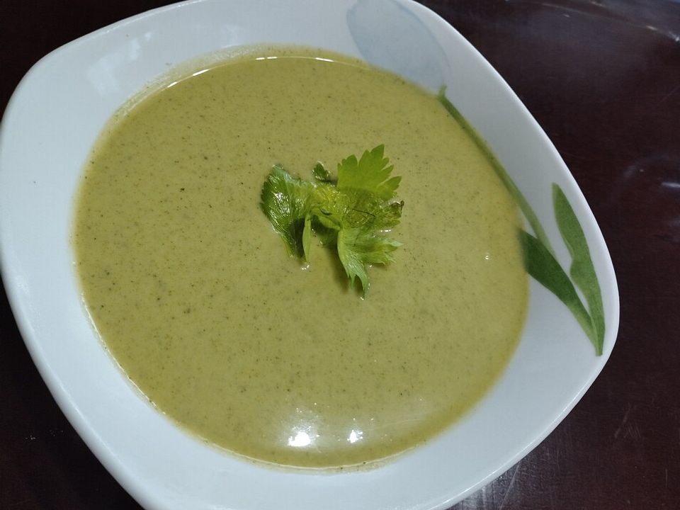 Kalte Zucchinisuppe von saisonalchoche| Chefkoch