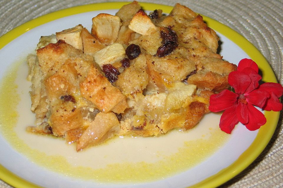 Grammas Apple Bread Pudding