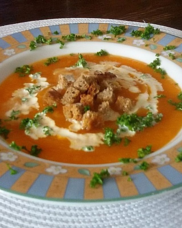 Kartoffel-Möhren-Ingwer-Suppe