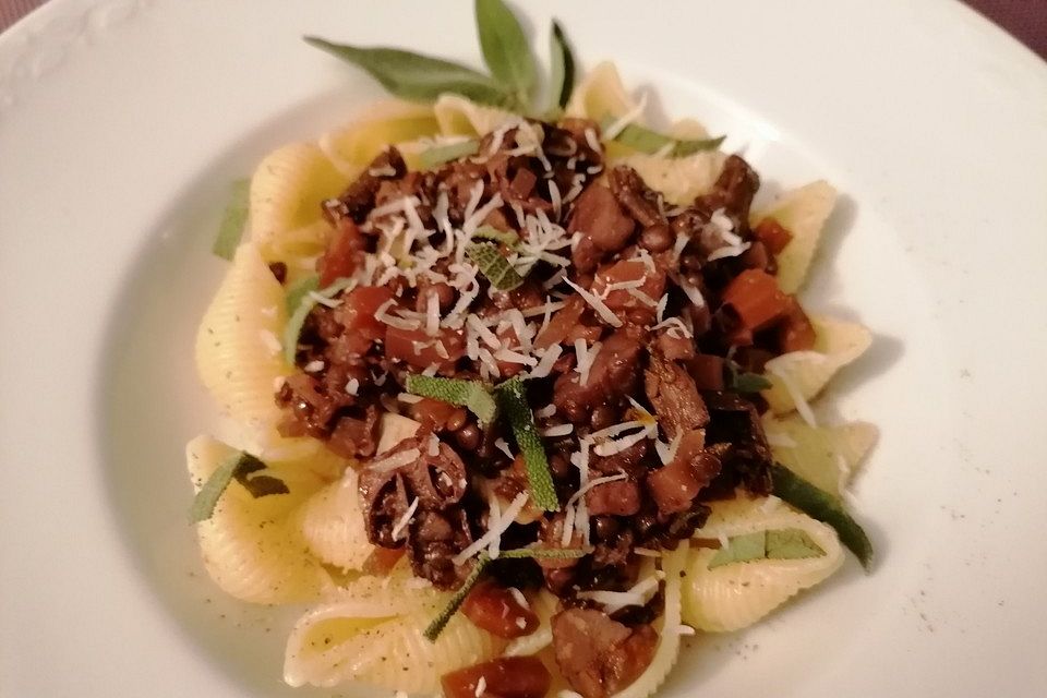 Conchiglie mit Linsen-Maronen-Steinpilz-Ragout