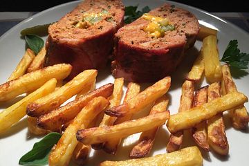 Kase Hackbraten Und Selbst Gemachte Pommes Frites Von Sessm Chefkoch