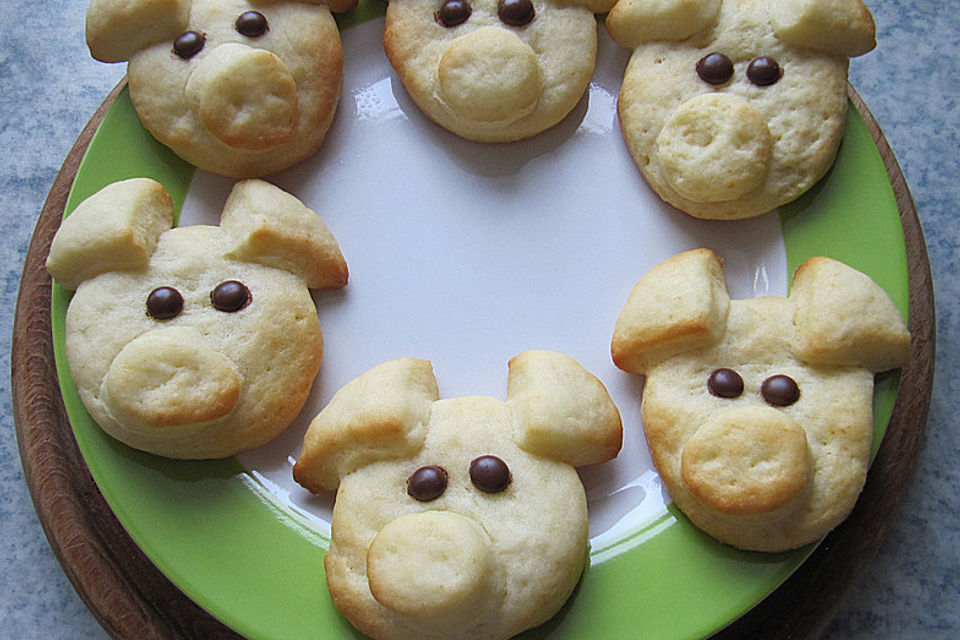 Schweinchen Dick   -  oder einfach leckere Quarkbrötchen