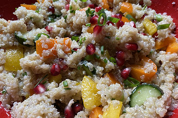 Quinoa Salat Mit Granatapfel Von Klaudia Chefkoch 