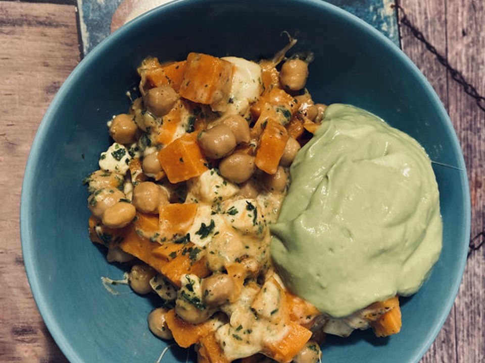 Gebratene Süßkartoffeln mit Kichererbsen und Grünkohl von energybird ...
