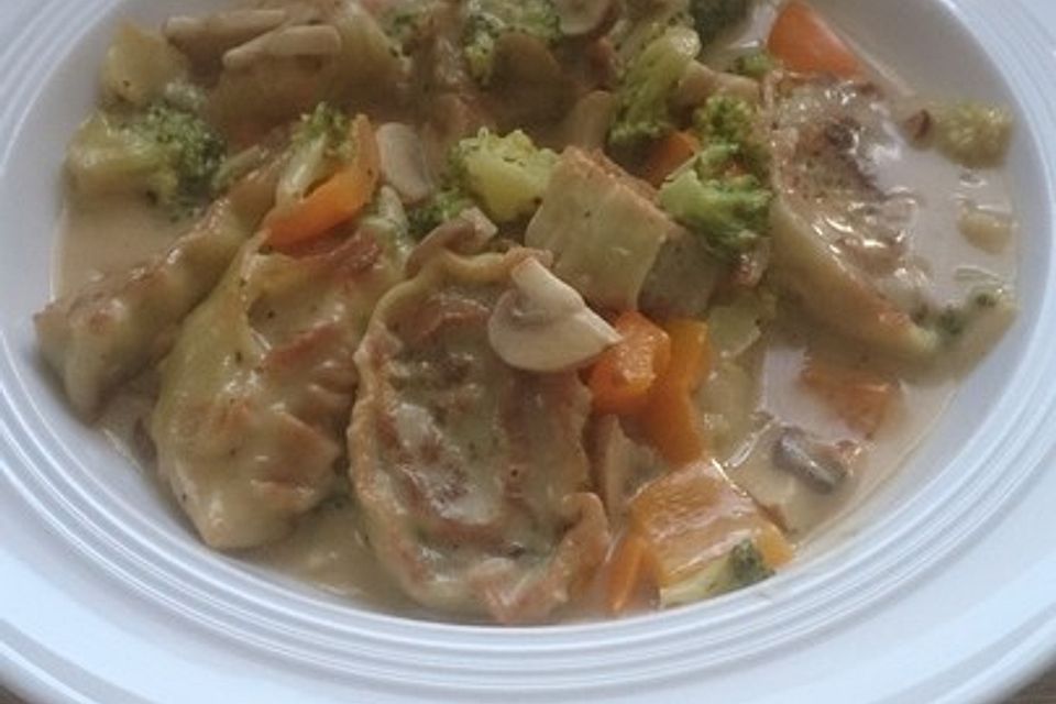 Maultaschen gebraten mit Gemüse