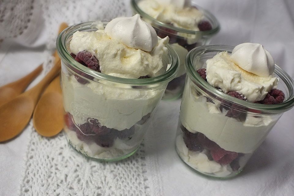 Himbeer-Mascarpone-Dessert