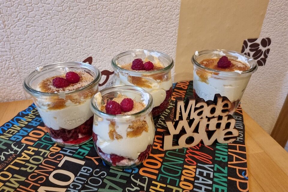 Himbeer-Mascarpone-Dessert