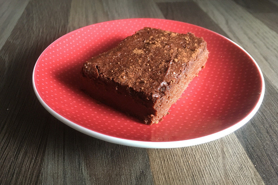 Schwarze Bohnen-Erdnuss-Brownies