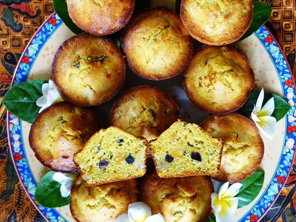 Orangen-Muffins mit Mandeln und Rosinen von dieter_sedlaczek| Chefkoch