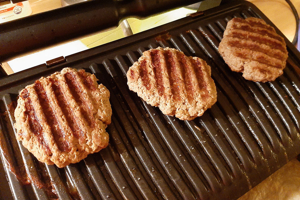 Fein gewürzte Burger Patties "Fiefhusen-Style"