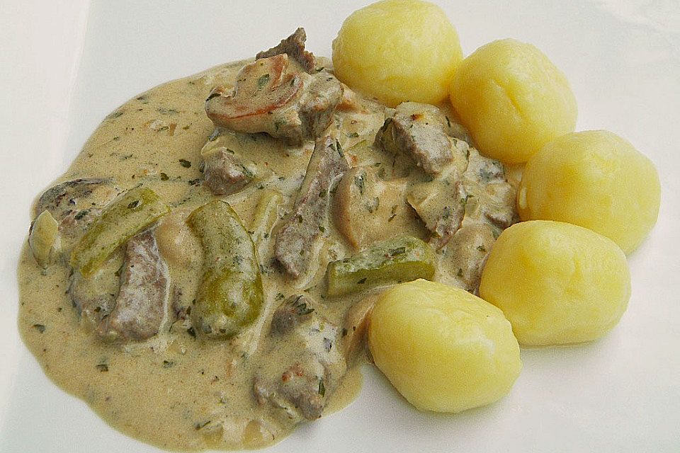 Boeuf Stroganoff