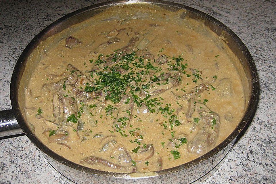 Boeuf Stroganoff