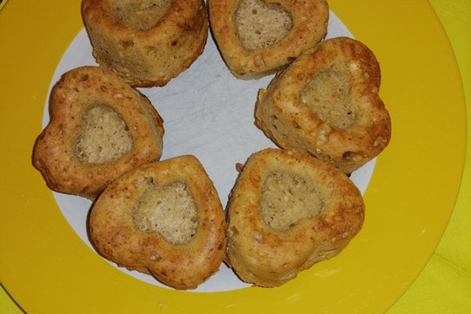 Bananen-Haferflocken-Apfelmus-Muffins für Kleinkinder