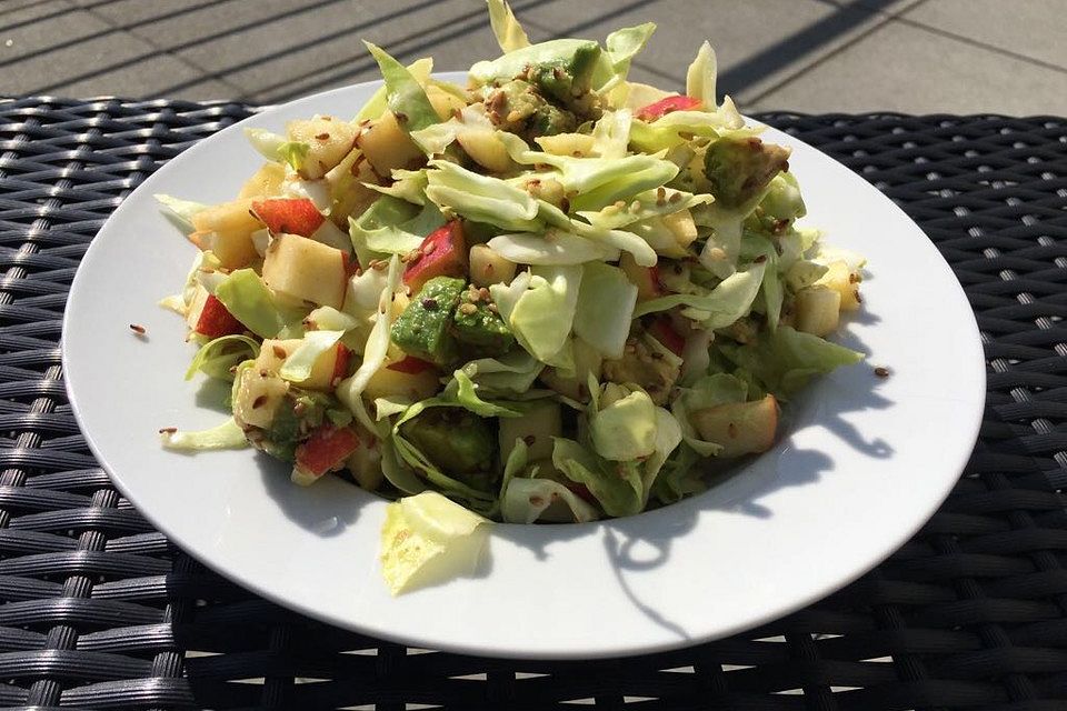 Spitzkohlsalat