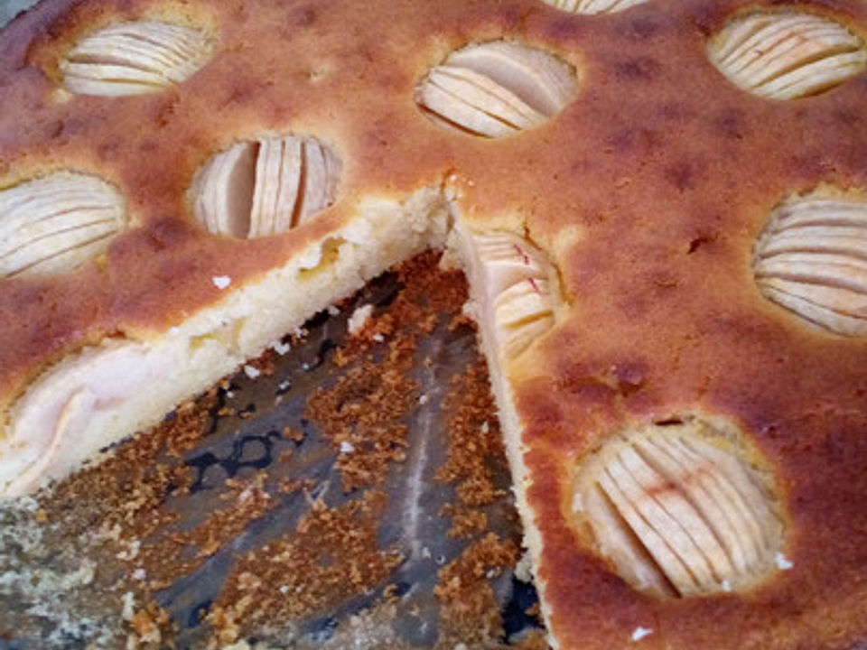 Apfelkuchen aus Joghurt-Rührteig mit Ahornsirup von Anaid55 | Chefkoch