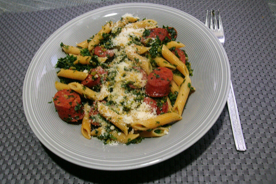 Penne mit Grünkohl in Chorizo-Sauce