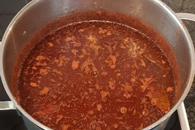 Oktopus in Tomaten-Wein-Sauce von amaliaxi| Chefkoch Oktopus in Tomaten-Wein-Sauce von amaliaxi| Chefkoch