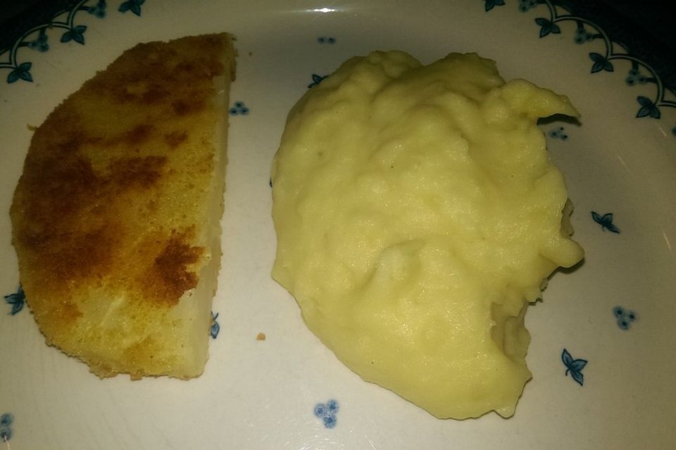 Sellerieschnitzel mit Sellerie-Kartoffelstampf