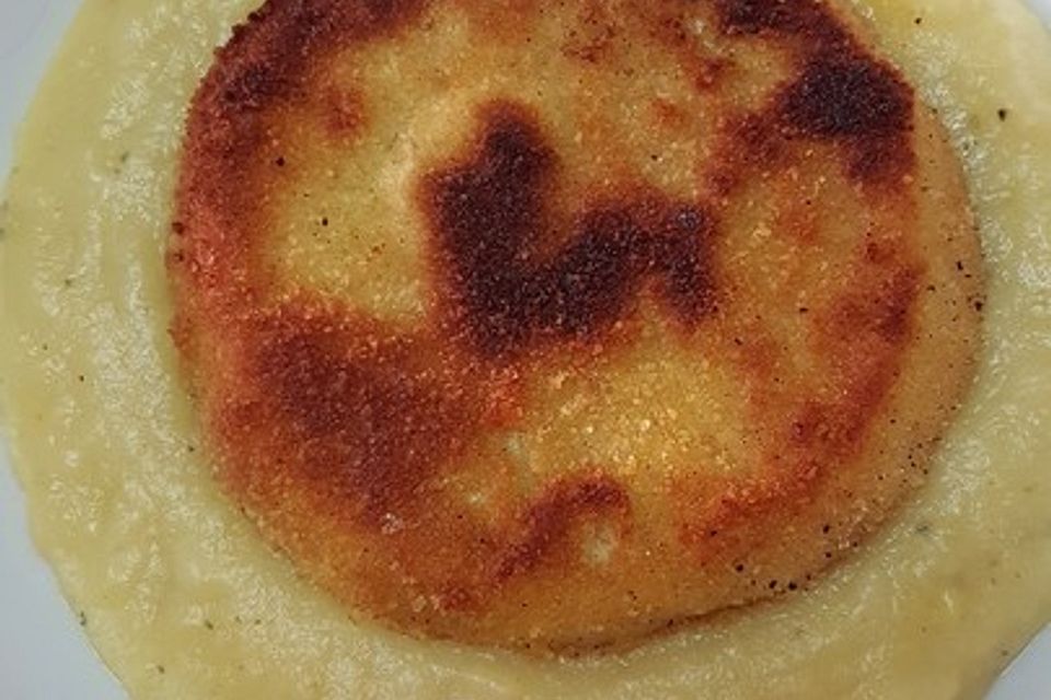 Sellerieschnitzel mit Sellerie-Kartoffelstampf