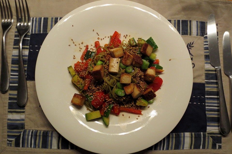 Otsu - Japanischer Cha Soba Nudelsalat