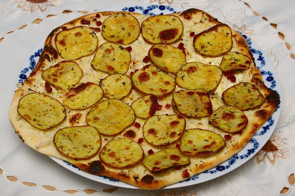 Kartoffelflammkuchen