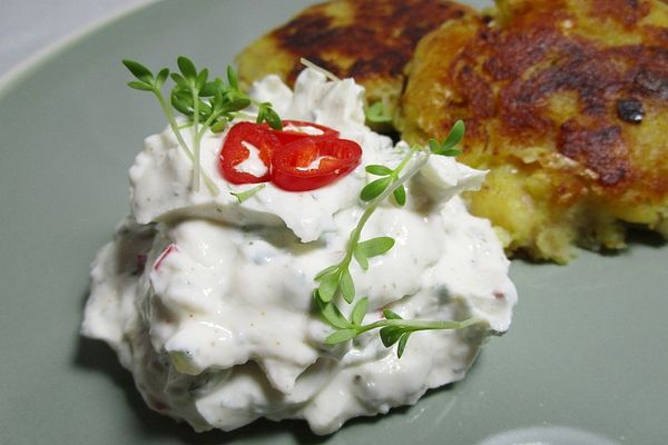 Feuriger Chili-Kräuter-Quark-Dip von Vinyard | Chefkoch