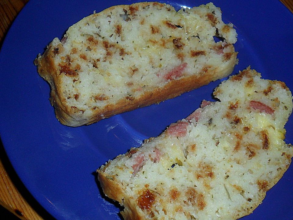 Schnelles Brot mit Käse oder Salami oder Zwiebeln von MelanieW84 | Chefkoch