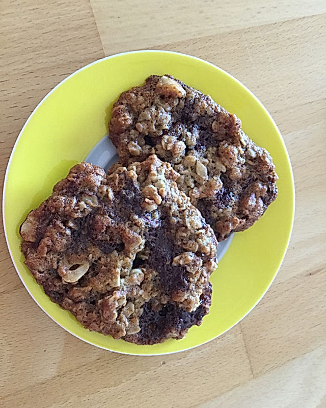 Urmelis knusprige Haferflockencookies mit Schokolade, Mandeln und einer Geheimzutat