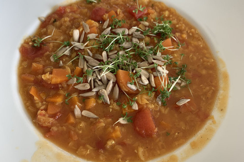 Linsen-Karotten-Tomaten-Eintopf