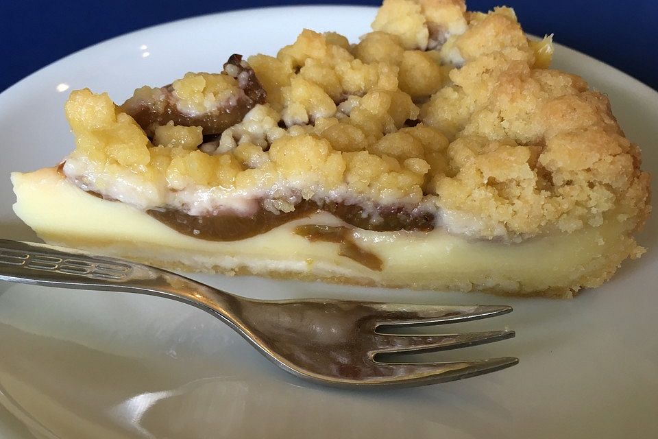 Zwetschgen-Streuselkuchen mit Pudding