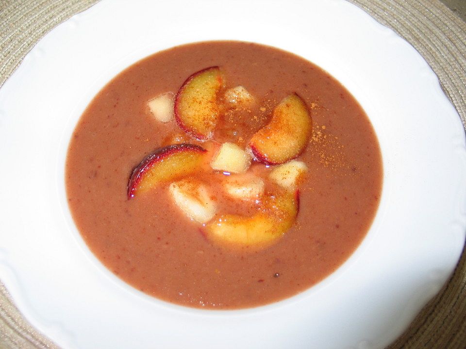 Brotsuppe mit Äpfeln und Pflaumen von Sonja| Chefkoch