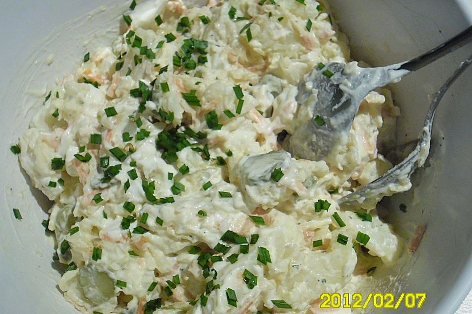 Kartoffelsalat mit Sauerkraut Kartoffelsalat mit Sauerkraut
