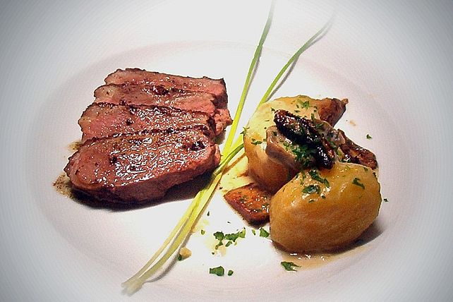 Steinpilz-Rahmkartoffeln mit Entenbrust von Ingrid_R| Chefkoch