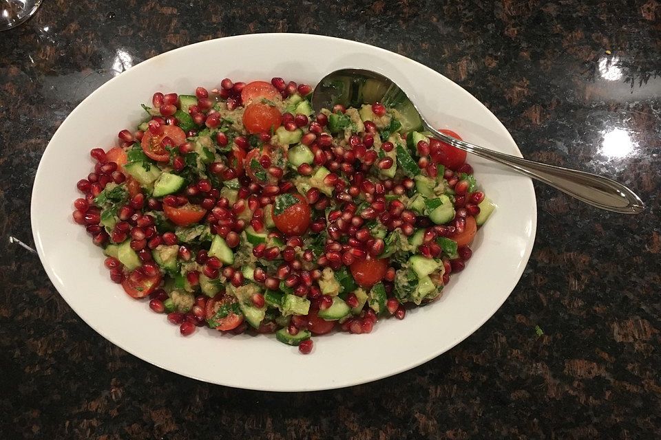 Gerösteter Auberginensalat mit Tahini