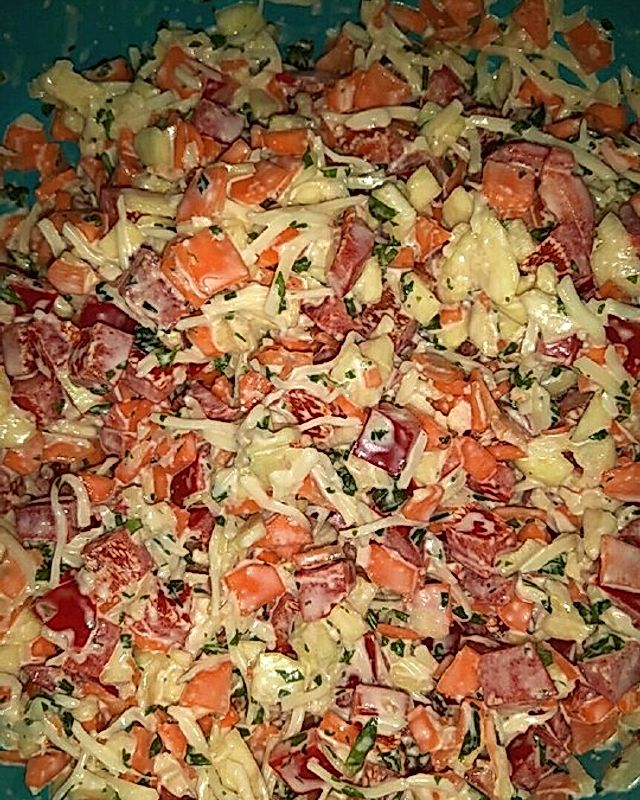 Karotten-Zucchini-Paprika-Salat