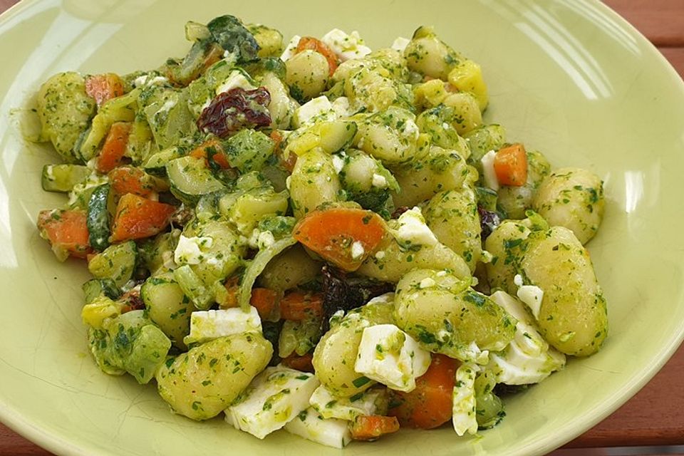 Gnocchi Pfanne mit Rucolapesto