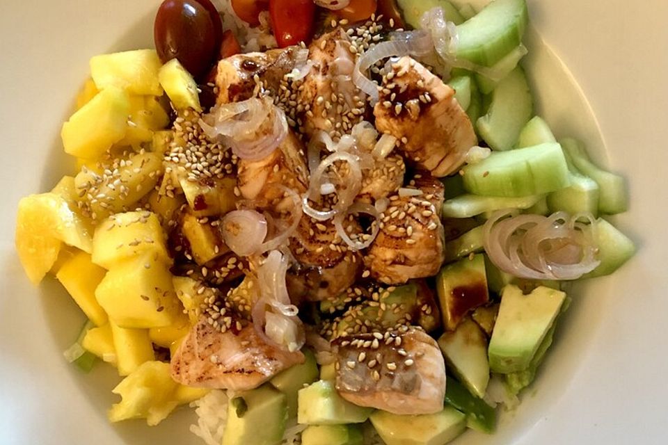 Hawaiianische Poké Bowl mal anders