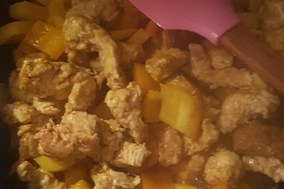 Kokos-Paprika-Curry mit Reis