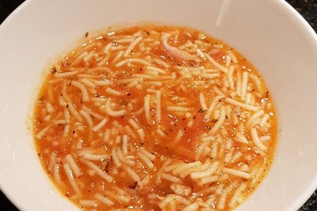 Türkische Hühnersuppe mit Nudeln von Kochfee_s| Chefkoch