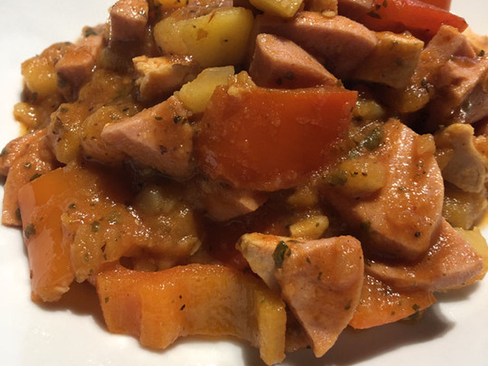 Lyoner-Kartoffel-Gulasch mit Paprika und Tomaten von McMoe| Chefkoch