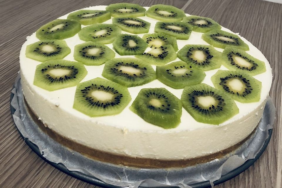 Frischkäse-Kiwi-Torte ohne Backen