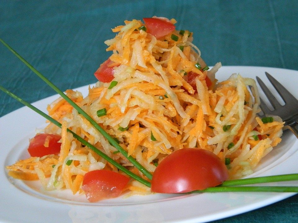 Freyas Möhren-Kohlrabi-Salat von Freya-Federklang | Chefkoch
