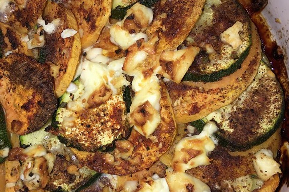 Giwalatos Süßkartoffel-Zucchini-Gratin mit Feta