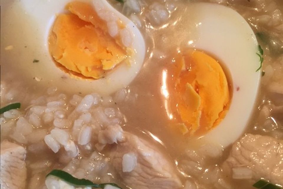 Arroz Caldo mit Huhn