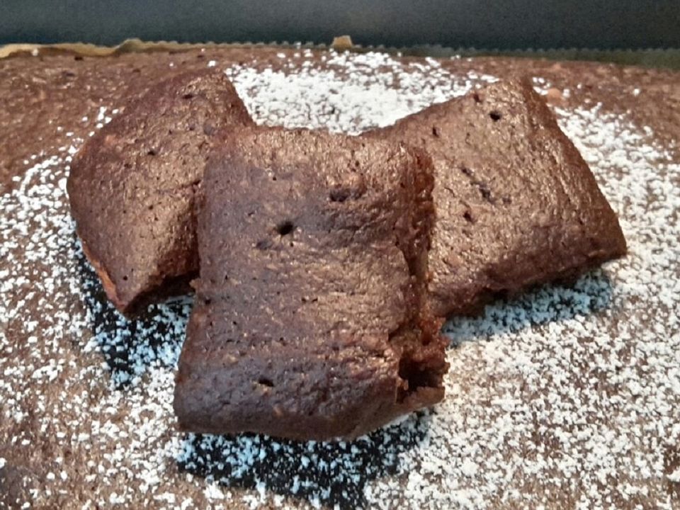 Kakao-Mandel Brownies von Semerketh1| Chefkoch