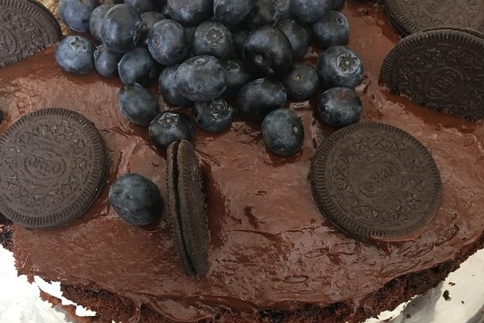 Schokomousse-Blaubeertorte