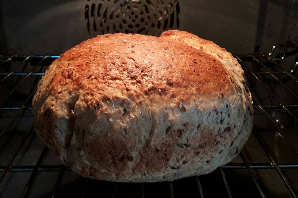 Angelicas Bananenbrot mit Leinsamen und Haferkleie