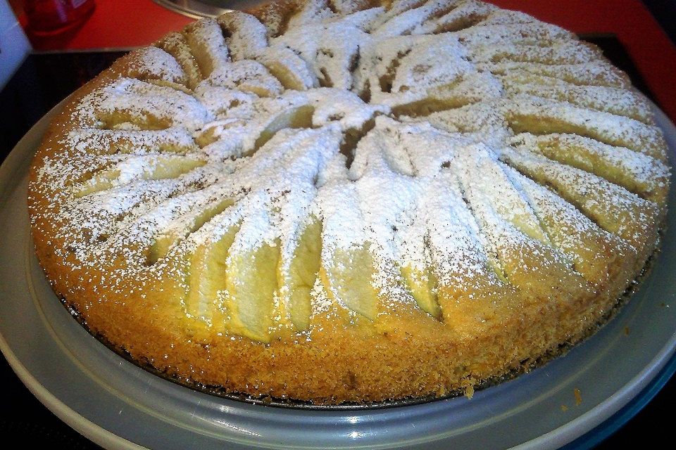 Lavendel-Apfel-Zitronen-Kuchen